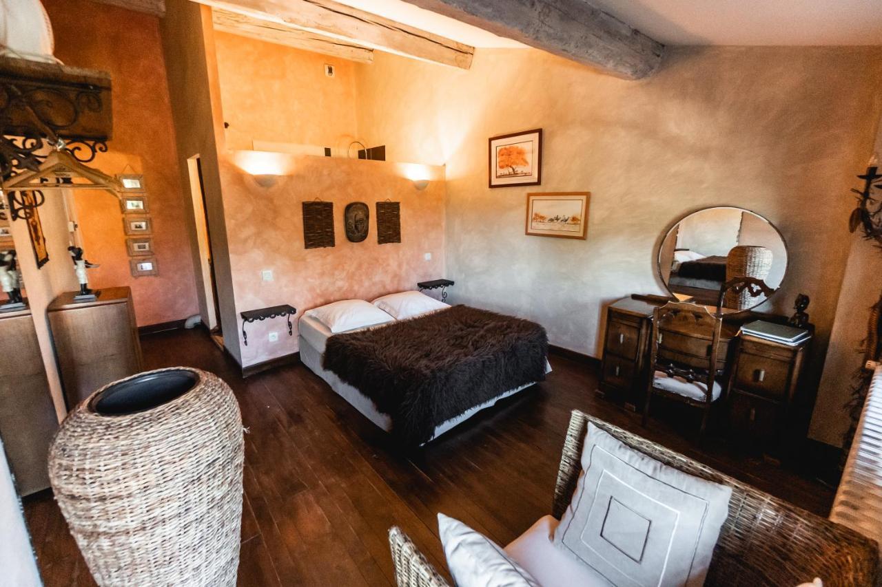 Domaine De Marseillens Bed and Breakfast Palaja Exteriör bild
