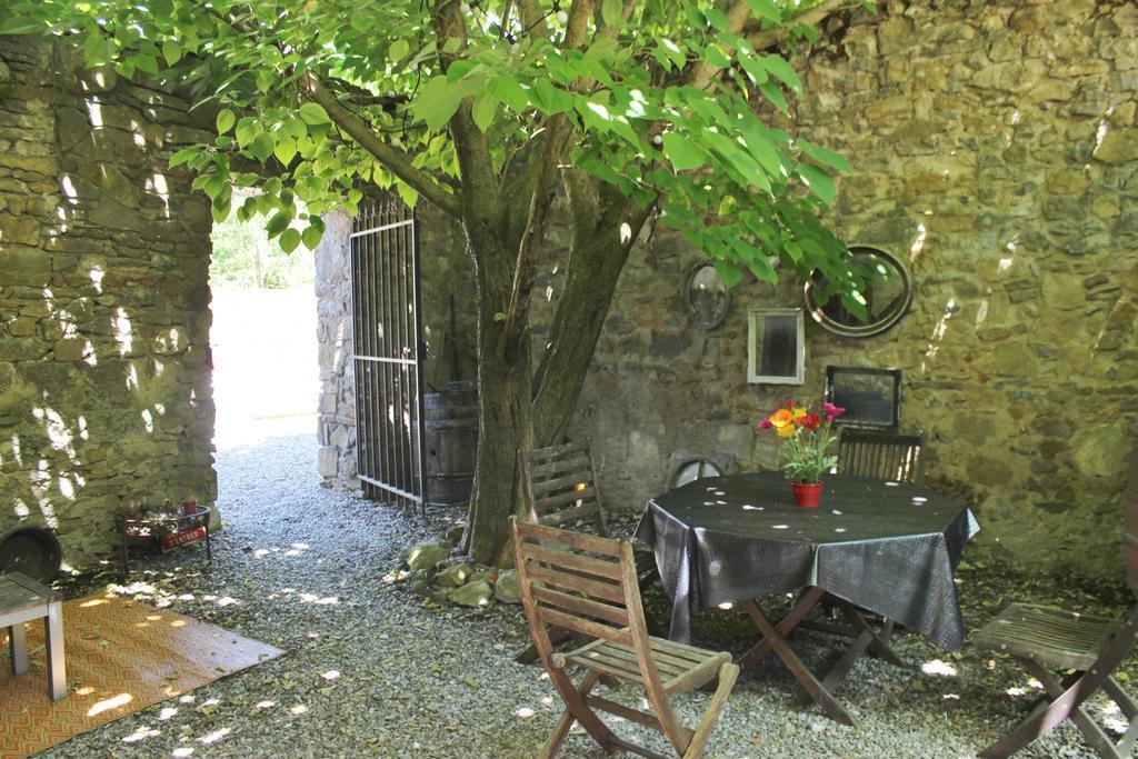 Domaine De Marseillens Bed and Breakfast Palaja Exteriör bild