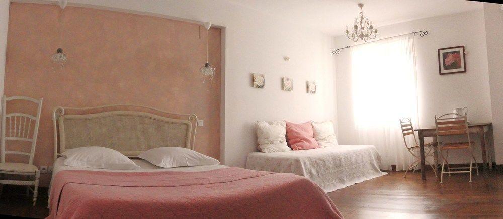 Domaine De Marseillens Bed and Breakfast Palaja Exteriör bild
